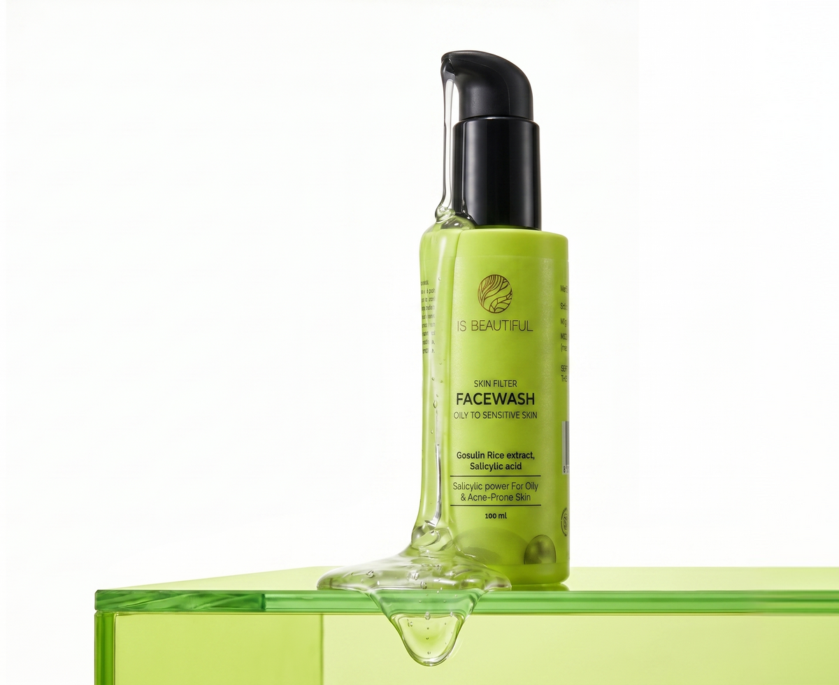 Control Oil.Calm Skin.Stay Clear.